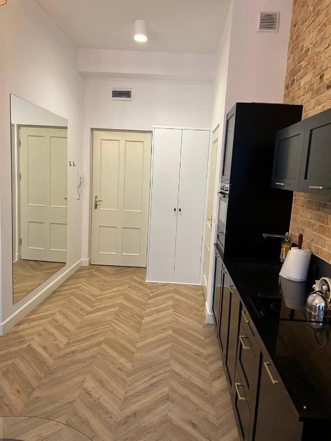 Luxury Apartment In The City Center , Wi-Fi - By Hik Apartments Варшава Екстер'єр фото