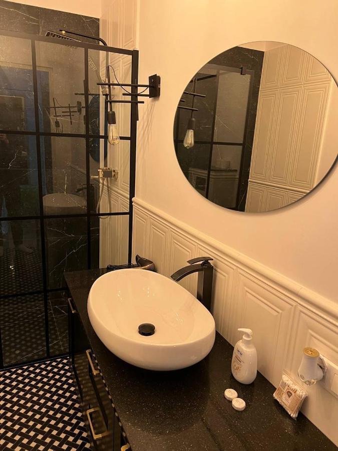 Luxury Apartment In The City Center , Wi-Fi - By Hik Apartments Варшава Екстер'єр фото